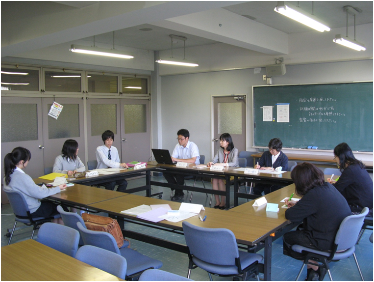 高校 第1回理想の学校を考える協議会報告: 尚絅学院中学・高等学校PTA